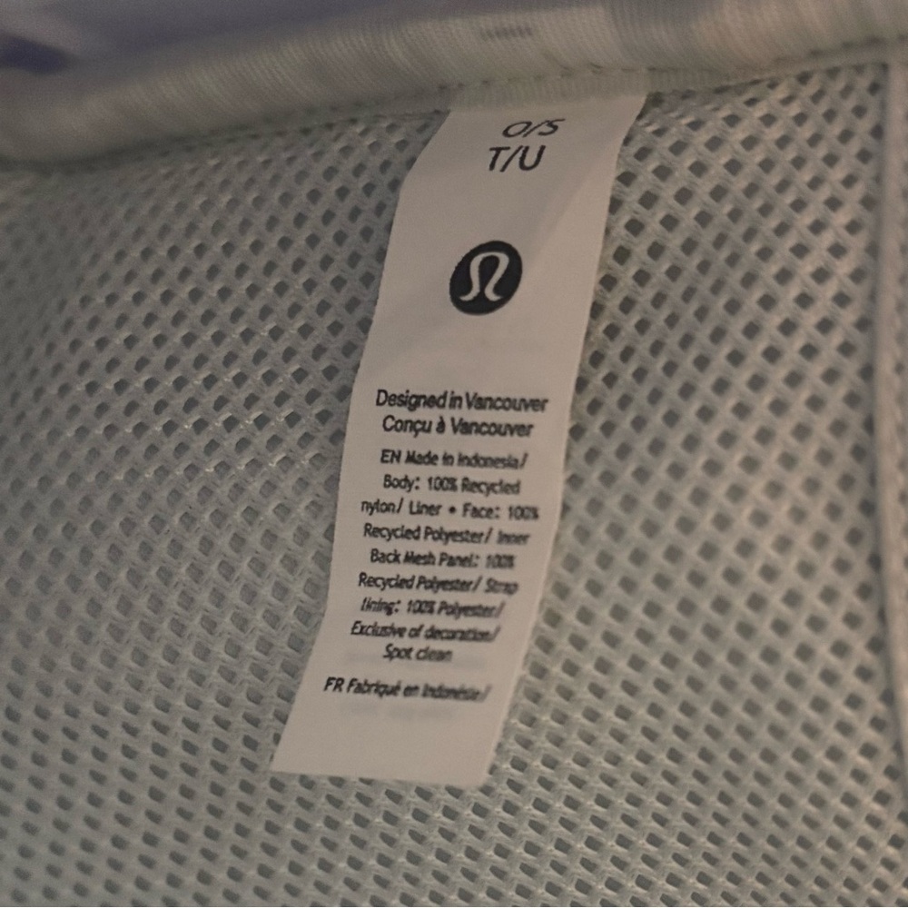 lululemon Soft Lavender Everyday Backpack w/ Gold Hardware - Picture 11 of 11